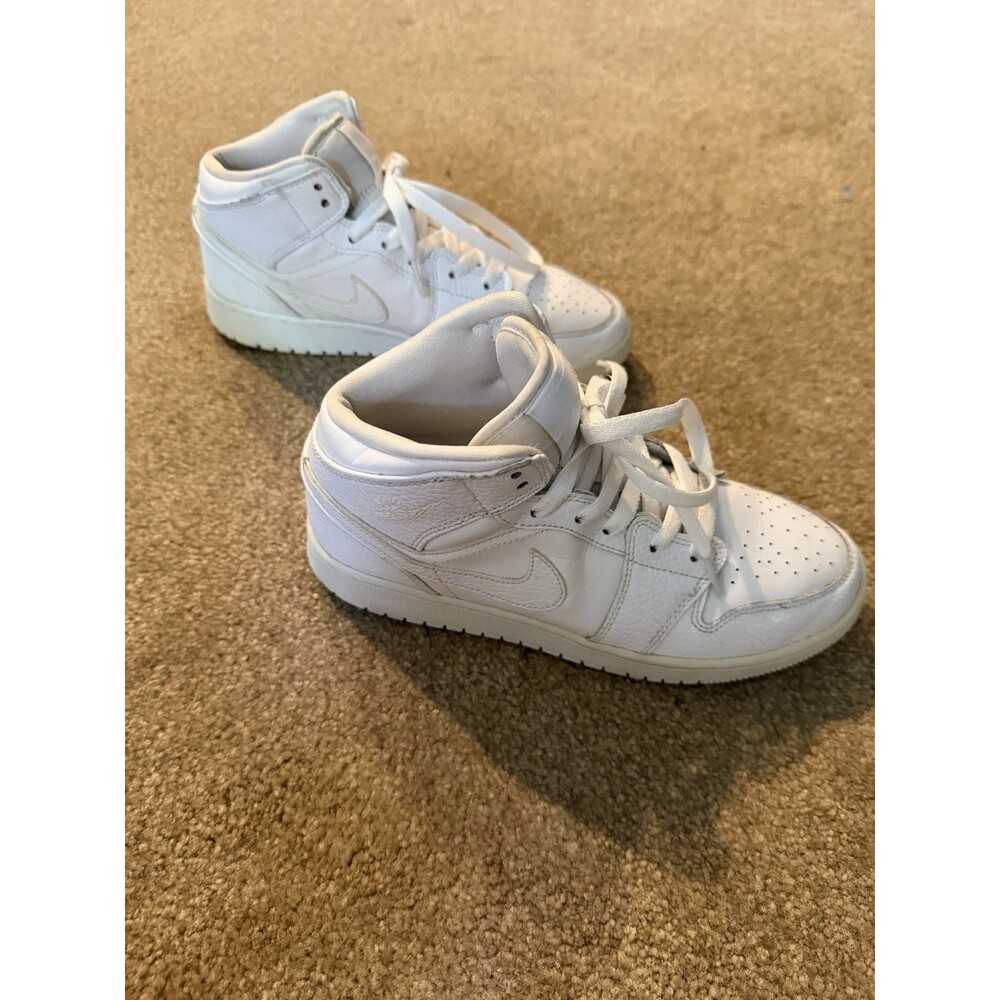 Grade School Jordan 1 Mid Triple White Tumbled Leather Style 554725-130- 5.5Y